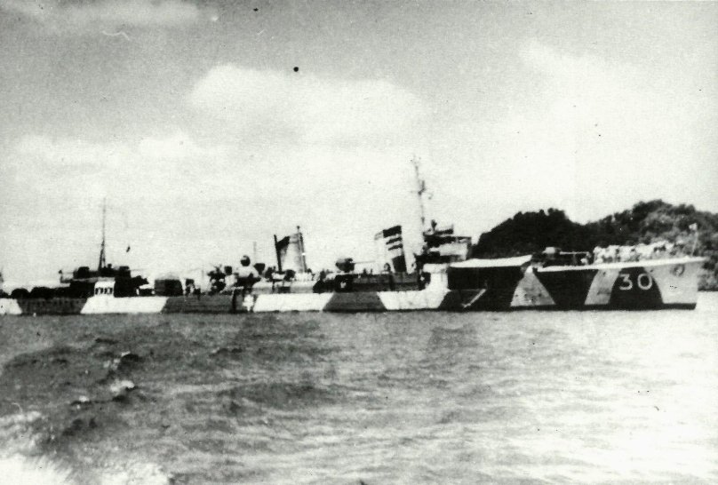 Муцуки эсминец