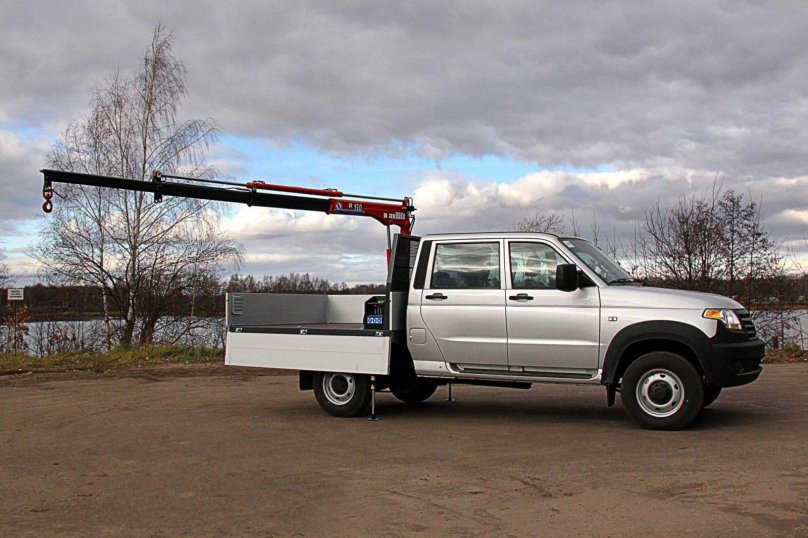 УАЗ профи с КМУ