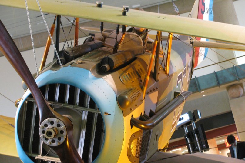 Самолет рикенбакер