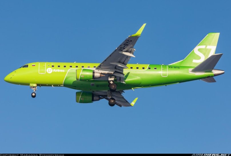 Самолёт Эмбраер 170