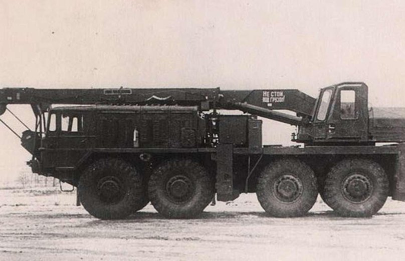 МАЗ 537 кран 9т35