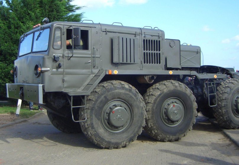 МАЗ 537 С тралом