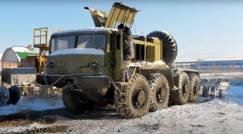 МАЗ-537 седельный тягач-тяжеловоз