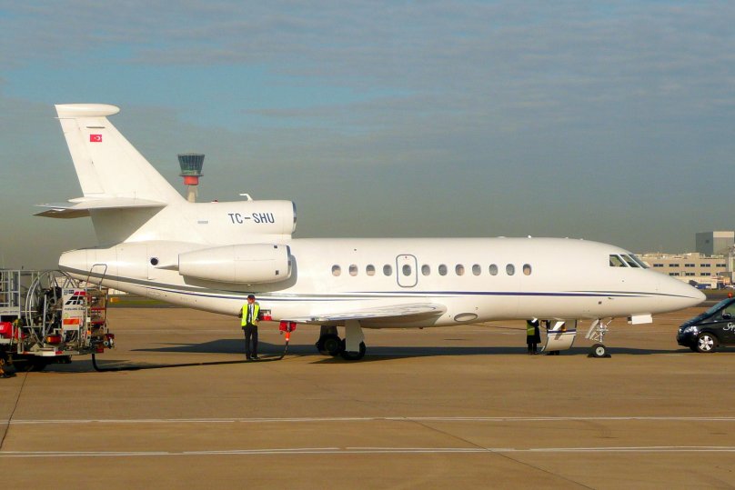 Dassault Falcon 900