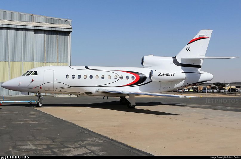 Dassault Falcon 900c (ra-09617)