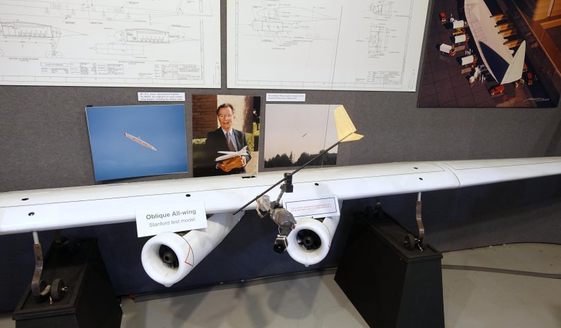 Hiller Aviation Museum.