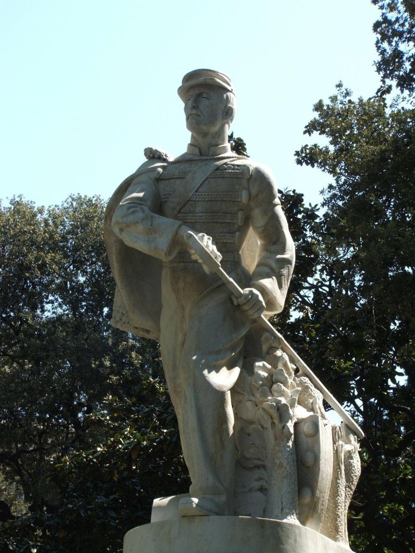 Нино Биксио