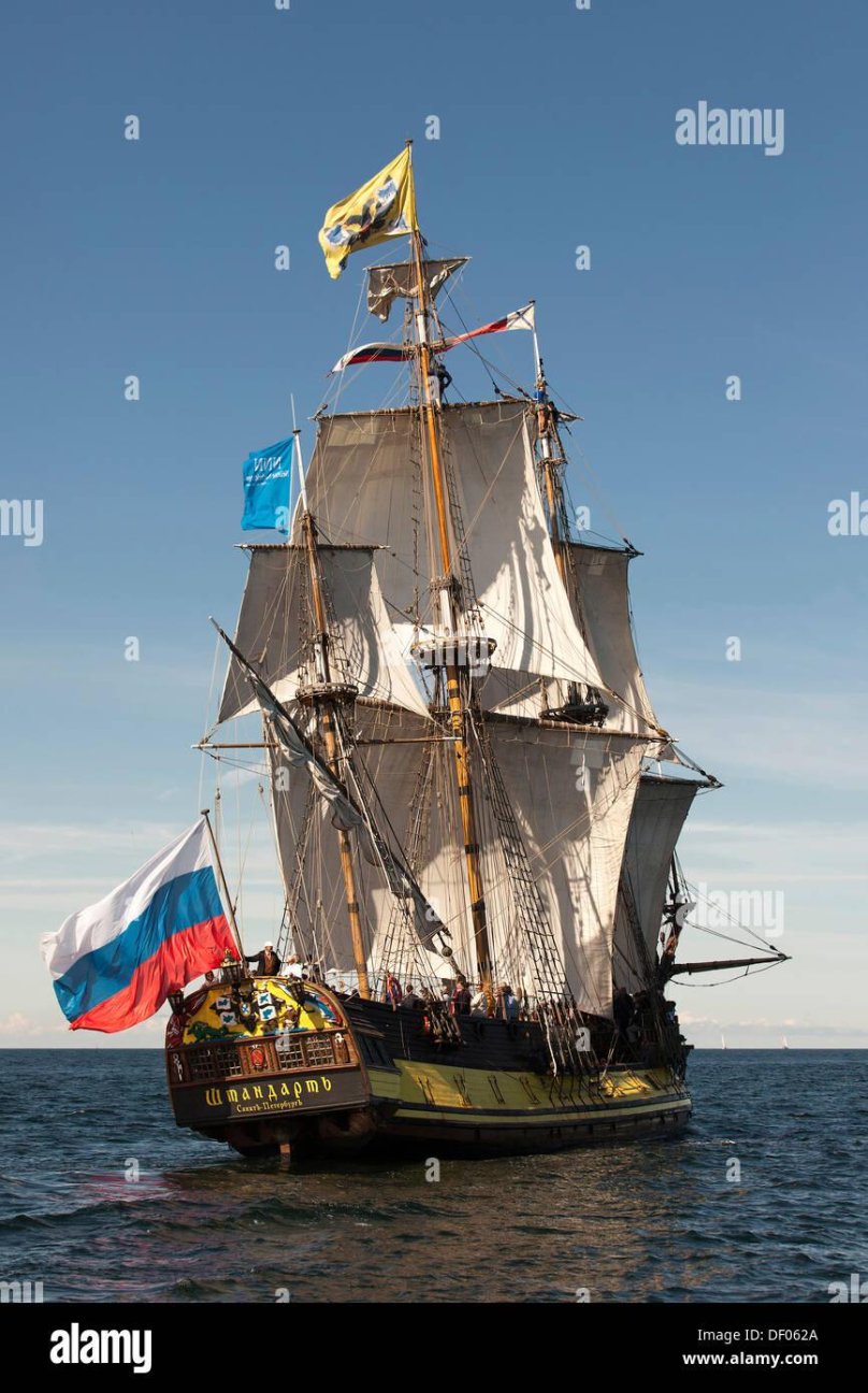 Штандарт яхта Тимченко