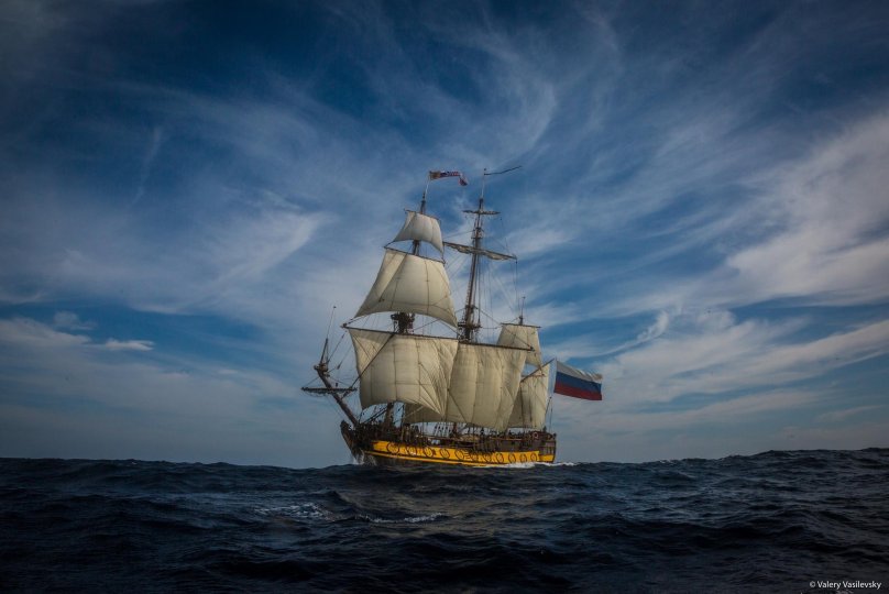 Корабль-Фрегат "Штандарт"