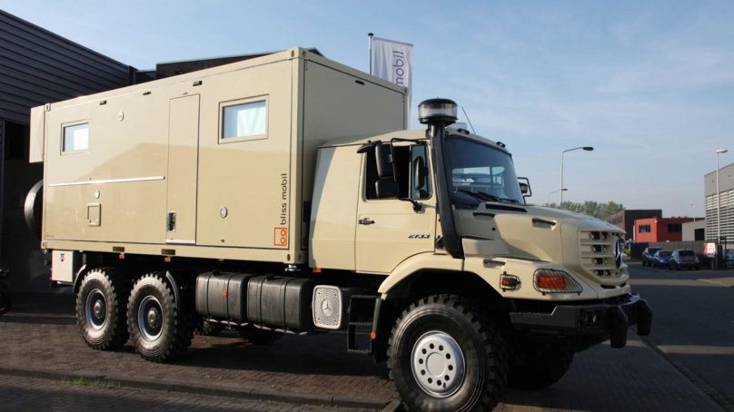 Mercedes Benz Zetros 6x6 автодом