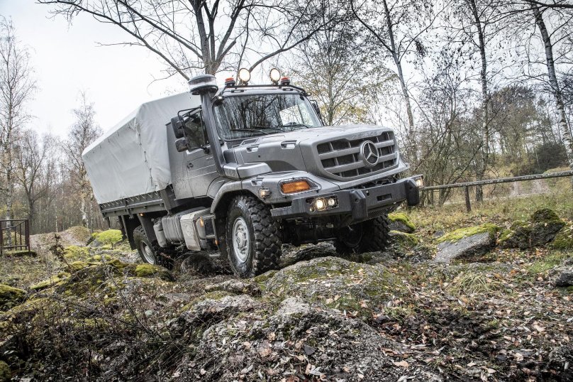 Mercedes-Benz Zetros военный грузовик