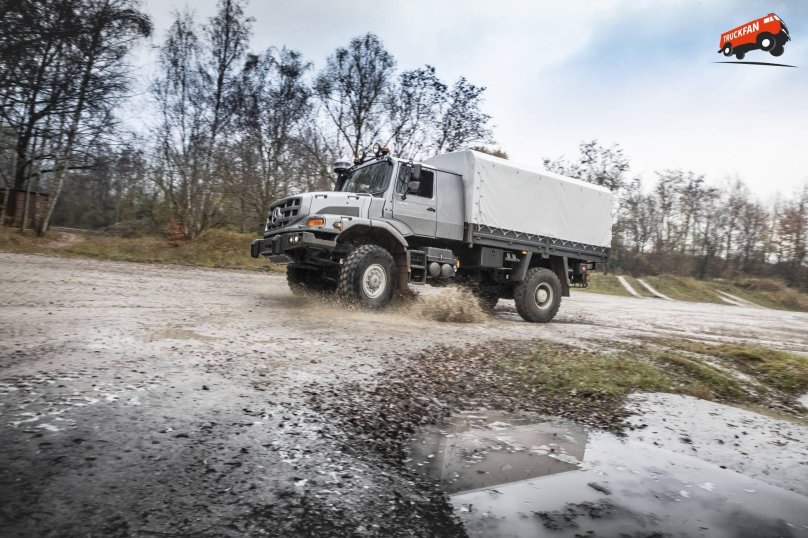 Мерседес Зетрос