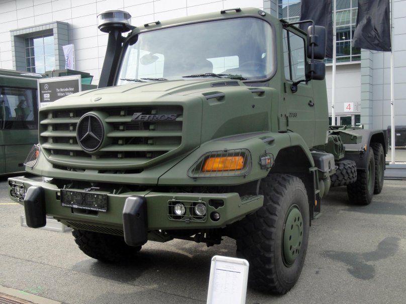 Mercedes-Benz Zetros 2733