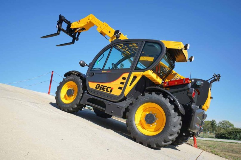 Телескопический погрузчик Диечи 37.7