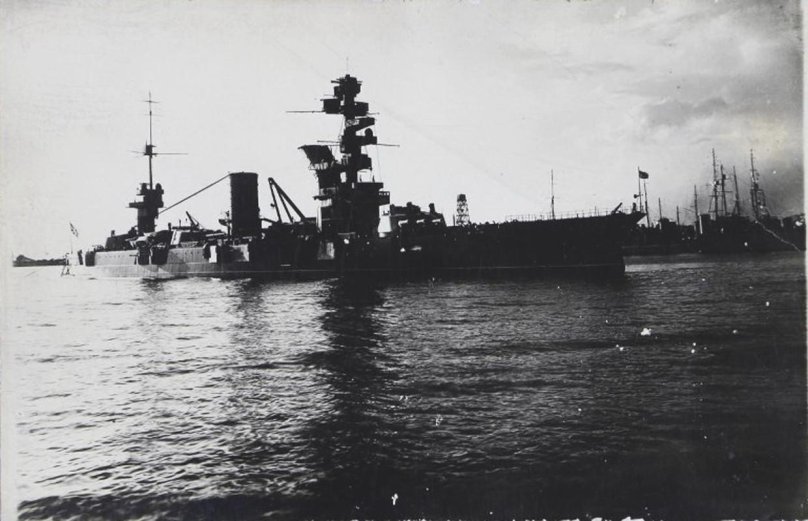 Линкор Марат