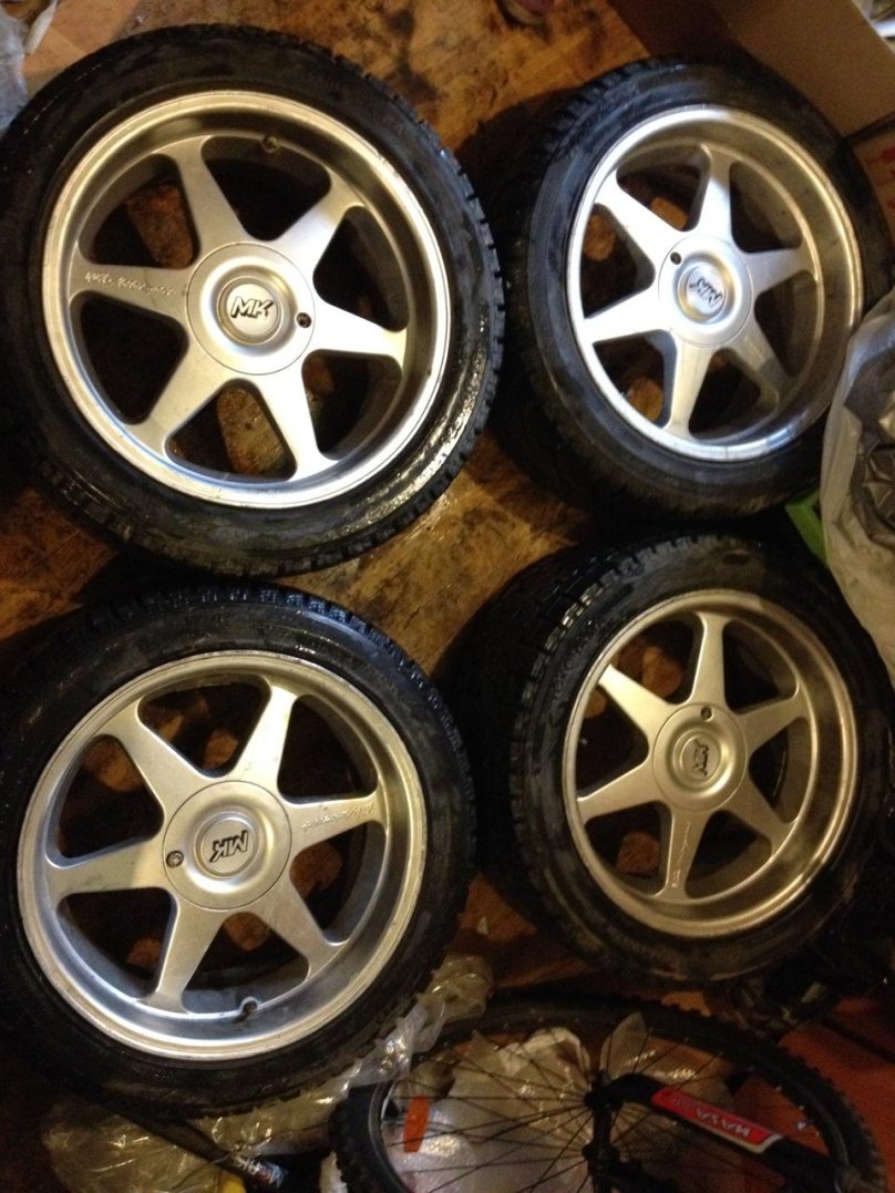 MK Motorsport r17 e34