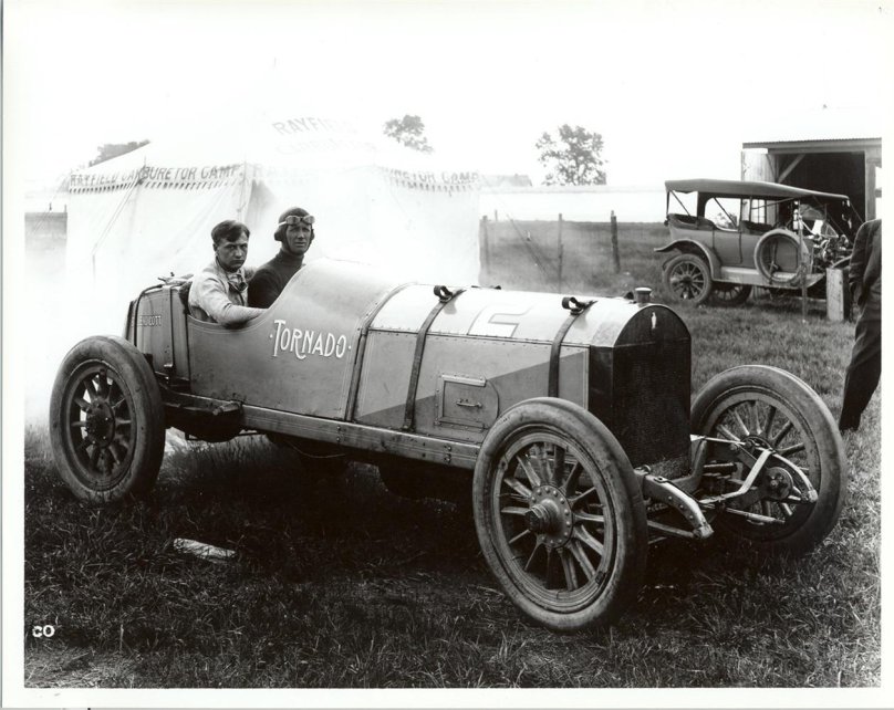 Англ национ автомобиль