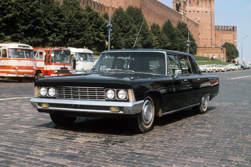 ЗИЛ-114 седан