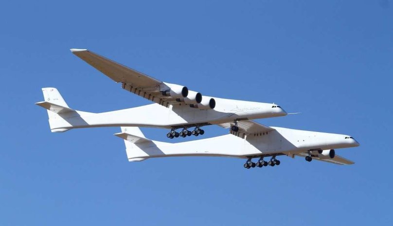 Stratolaunch model 351