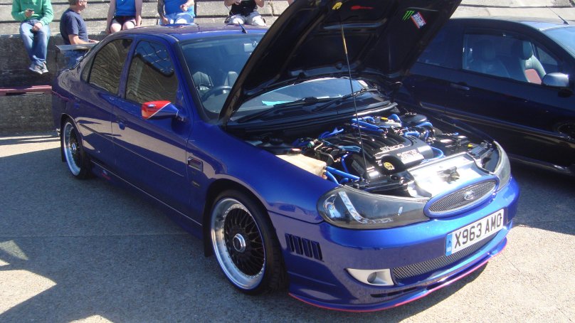 Ford Mondeo mk1