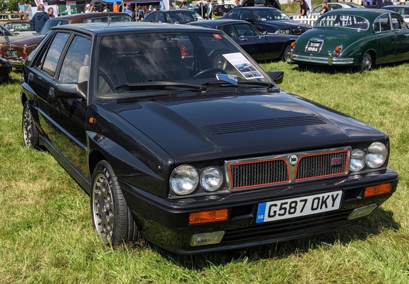 Лянча Дельта 2