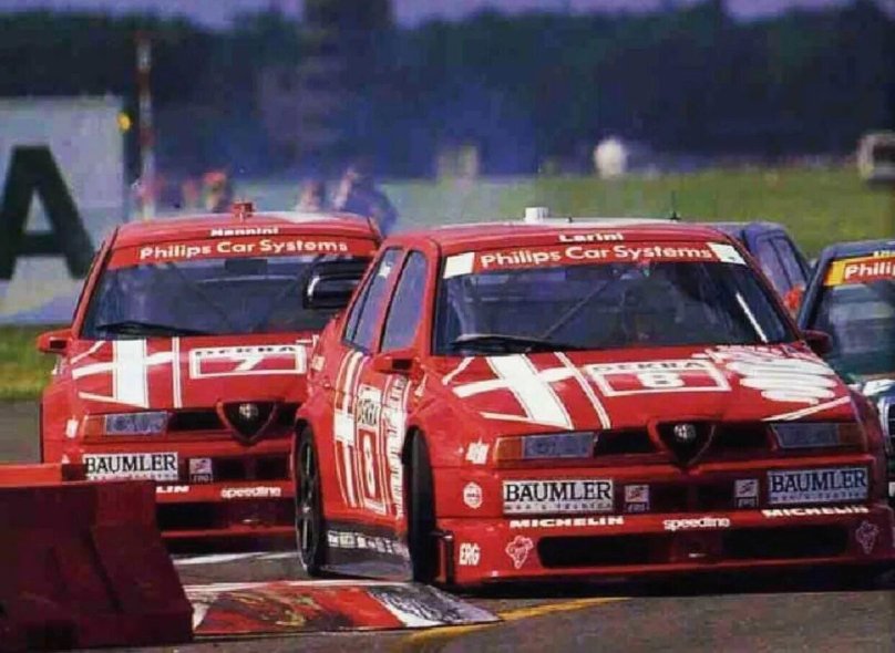 Alfa Romeo 155 DTM larini