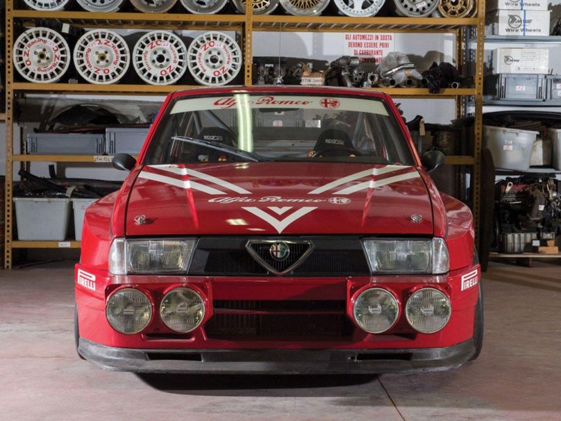 Alfa Romeo 75 Turbo