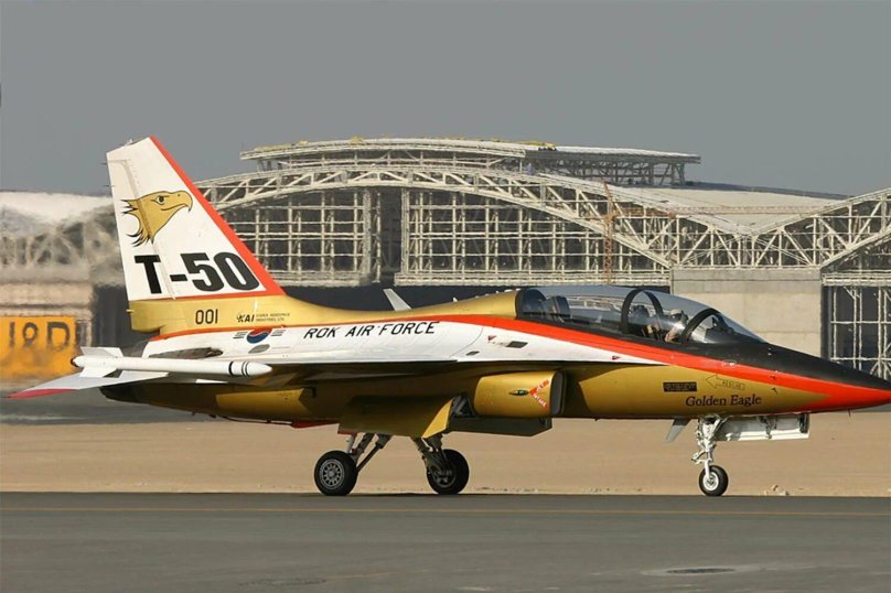 Самолёт Kai t-50 Golden Eagle