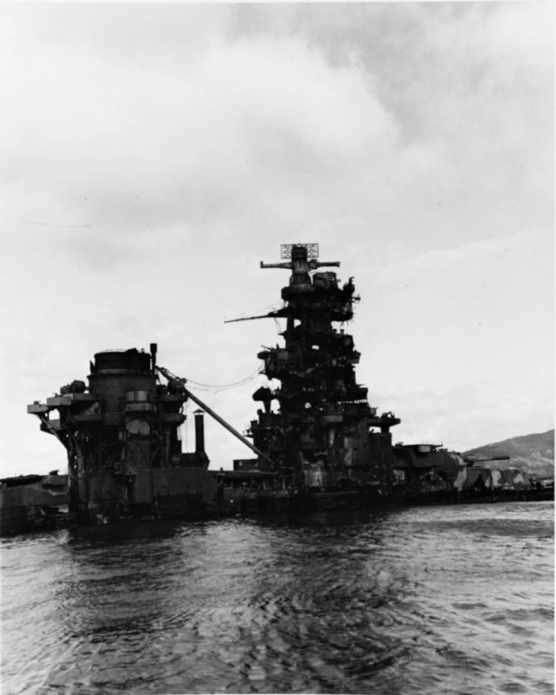 Японский линкор Хьюга затопленный