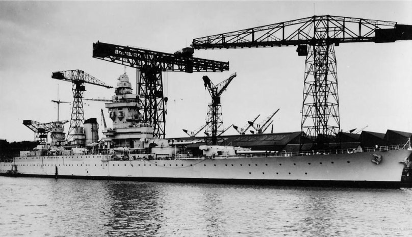 Сен-Назер верфь