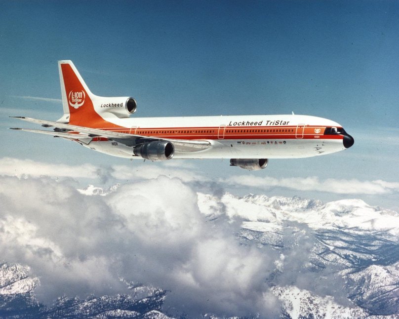 L-1011 самолет