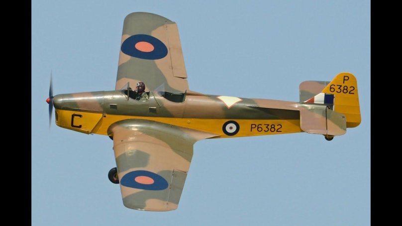 Самолет Miles Magister