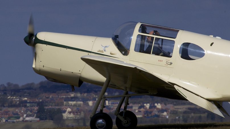 Miles m.38 Messenger