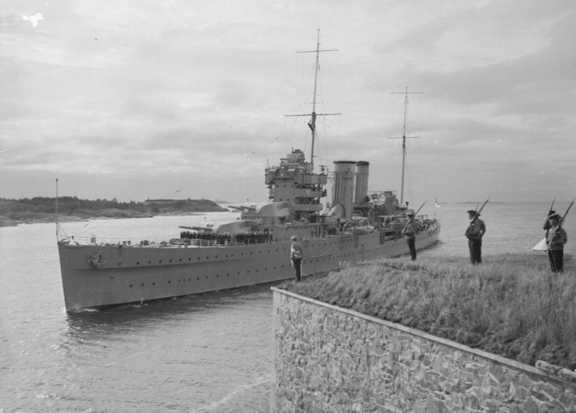 Крейсер HMS Berwick