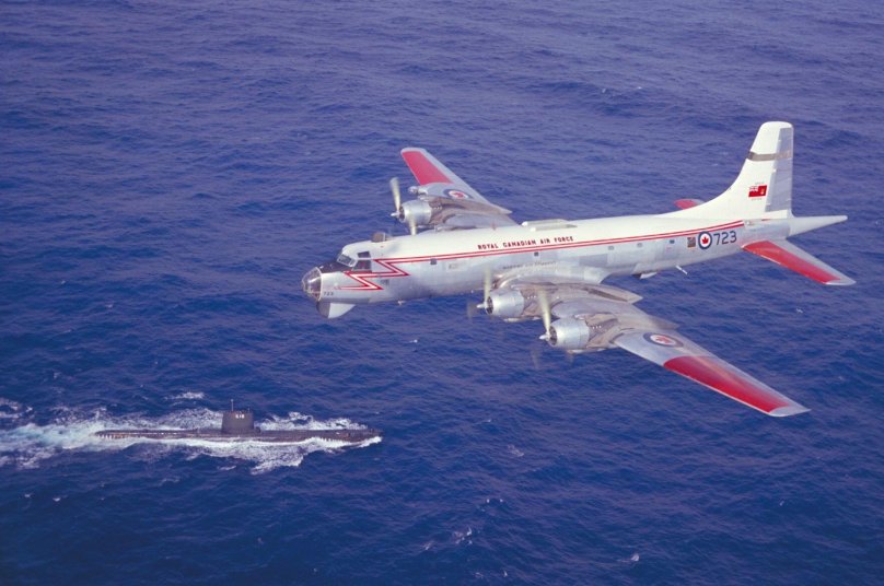 Самолёты Canadair 107