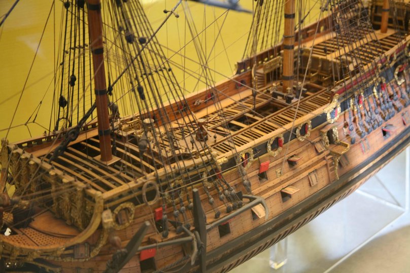 Модель Airfix HMS Prince