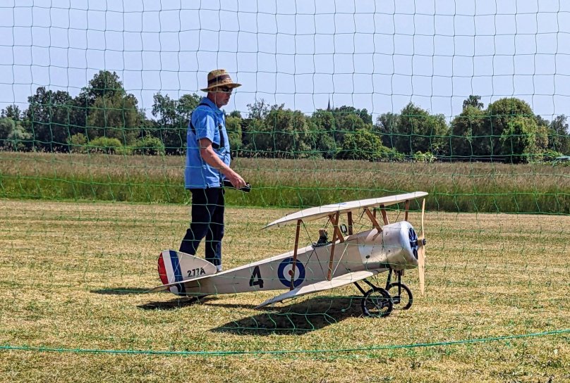 Фоккер Айндеккер