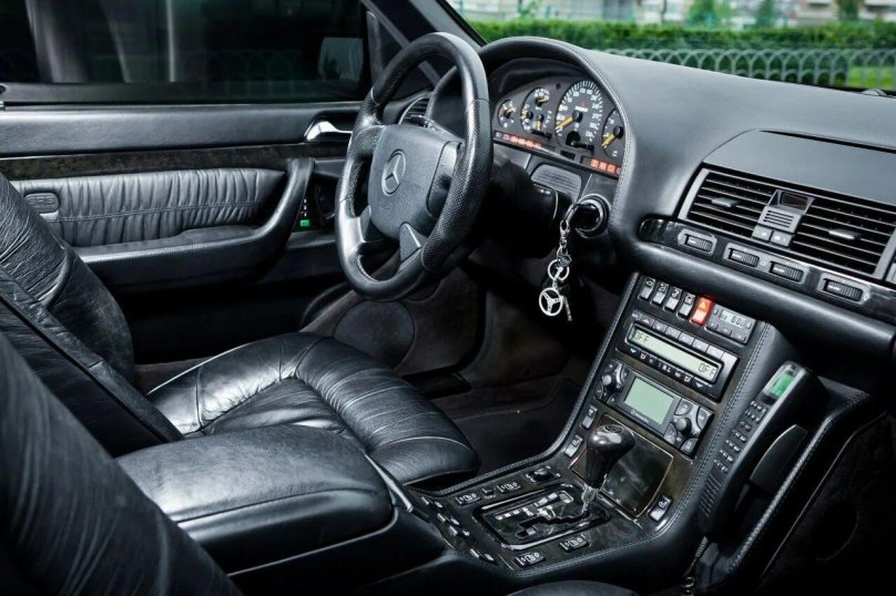 Мерседес-Бенц 140 Брабус