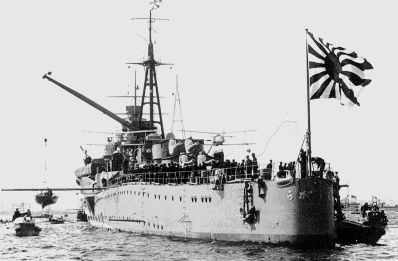 Японский крейсер Миоко