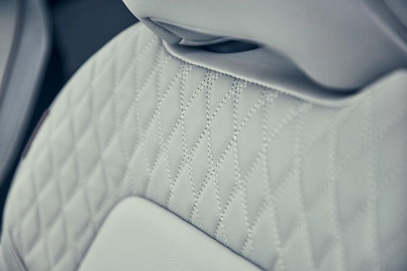 Чехлы на Рено Каптур 2018