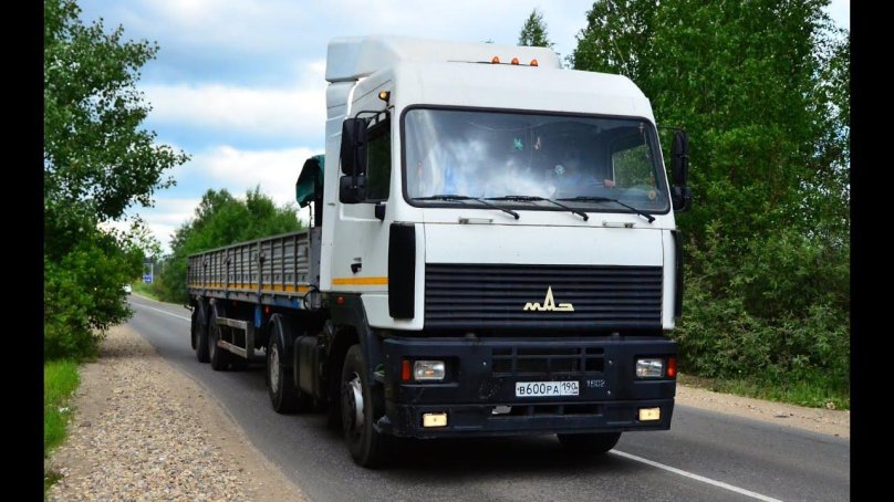 Машина МАЗ 5440