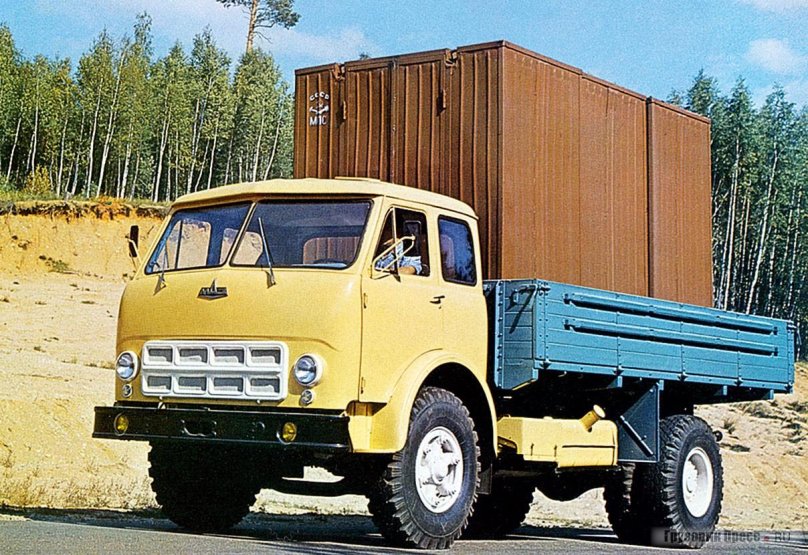 Грузовик МАЗ 500