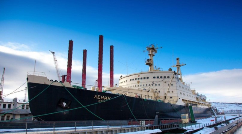 Достопримечательности Мурманска ледокол Ленин