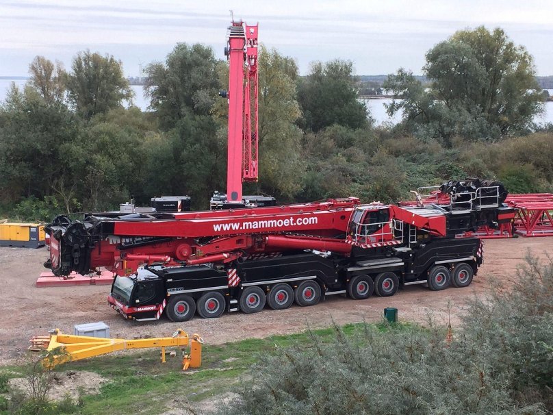 Кран Liebherr LTM 11200