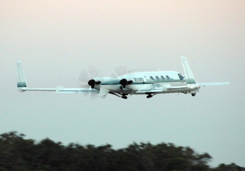 Бичкрафт Старшип 2000