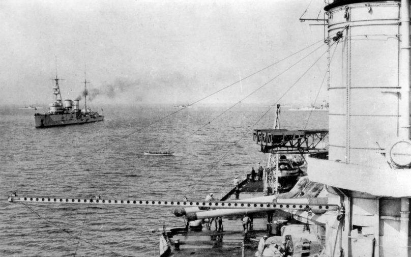 Гвардейский крейсер красный Кавказ