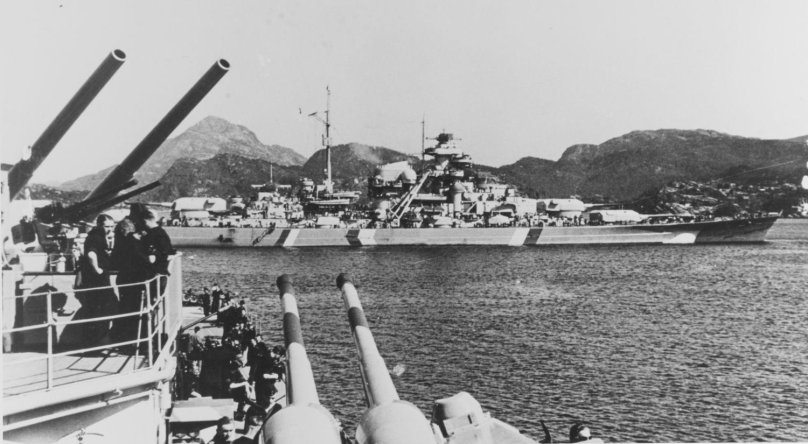 Линкор бисмарк