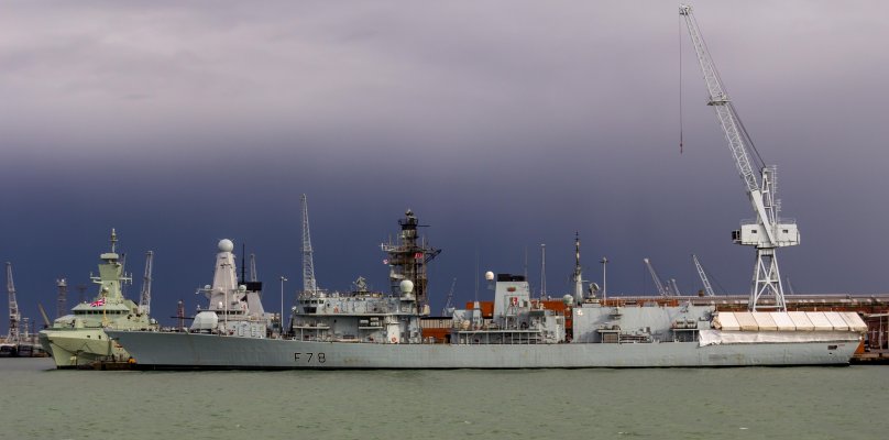 HMS f78 Kent