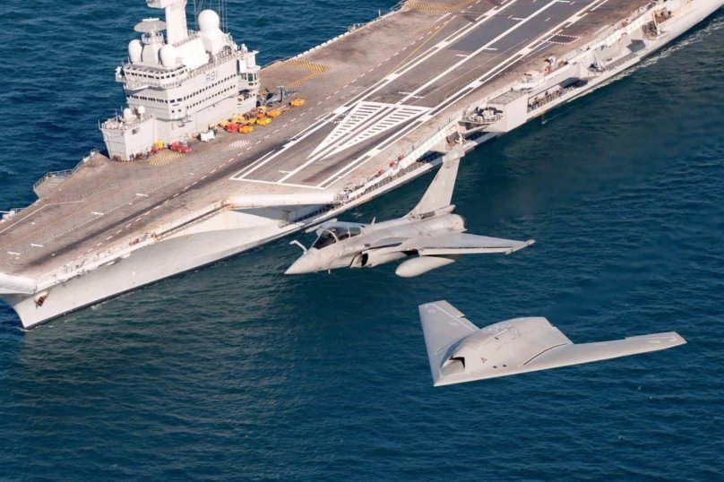 Шарль де Голль авианосец