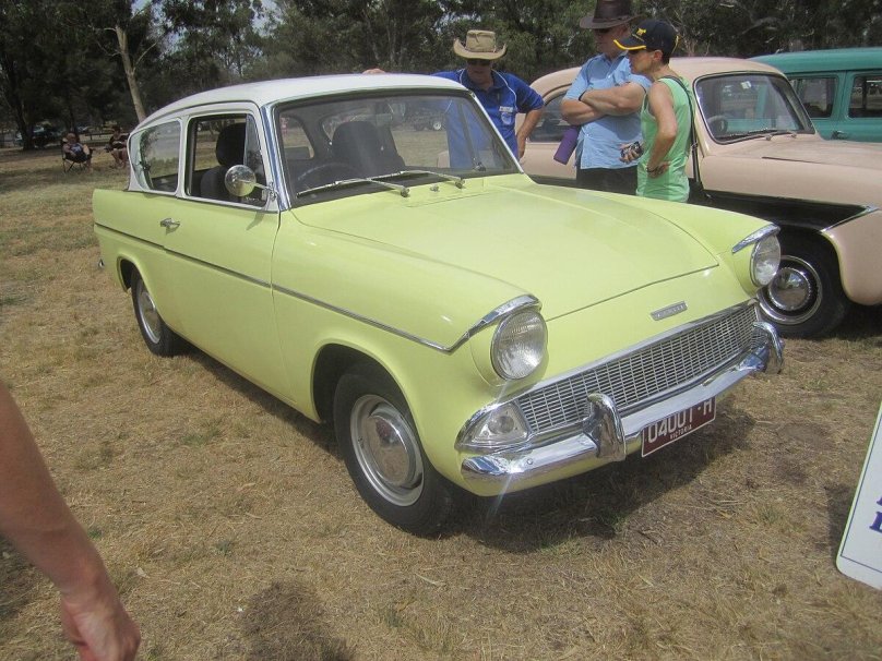 1959 Ford Anglia 105e